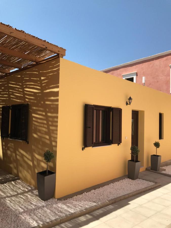 Apartments In The Center Marasia Rhodes City Exterior foto